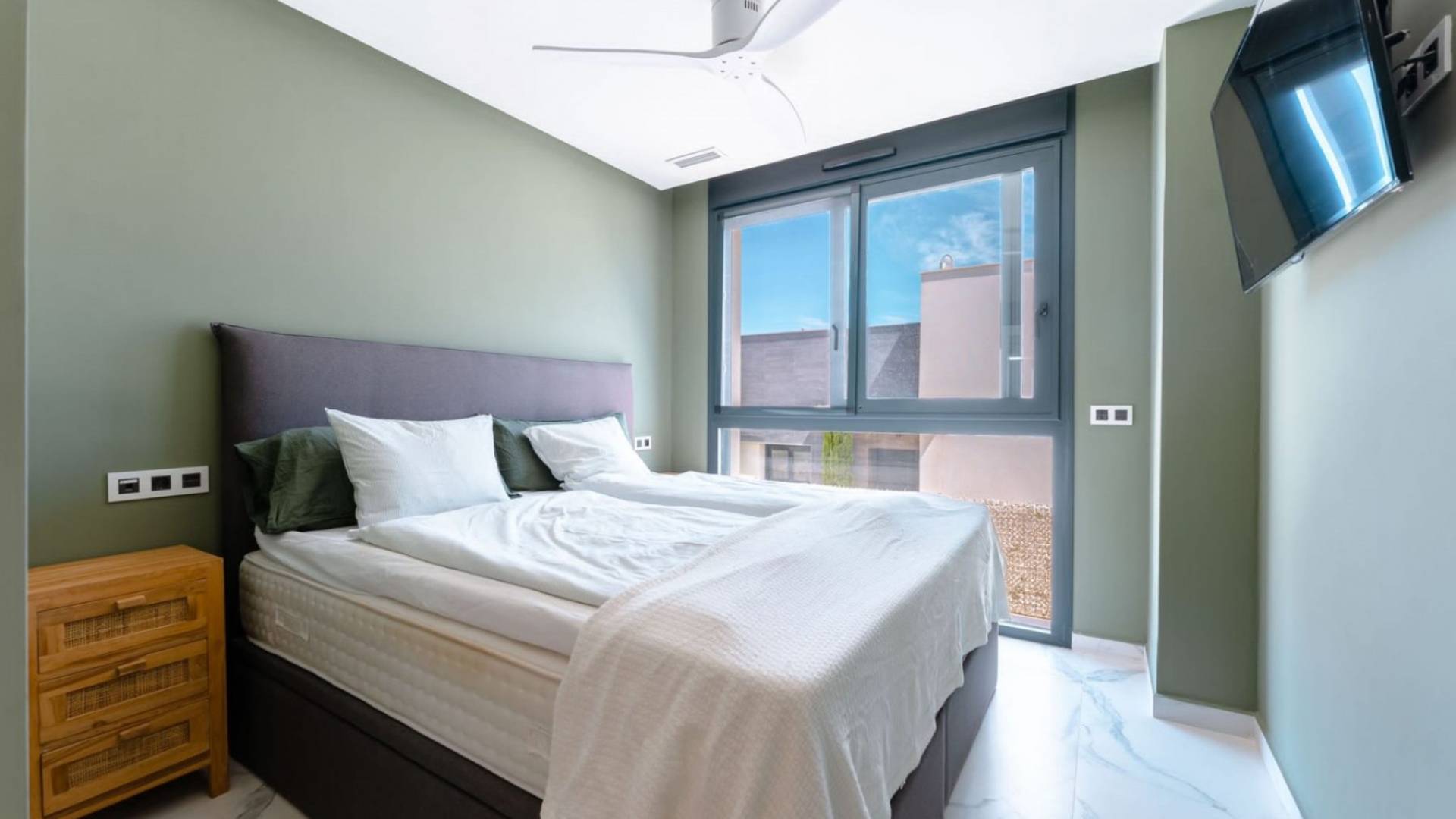 Second hand - Independent villa - San Miguel de Salinas