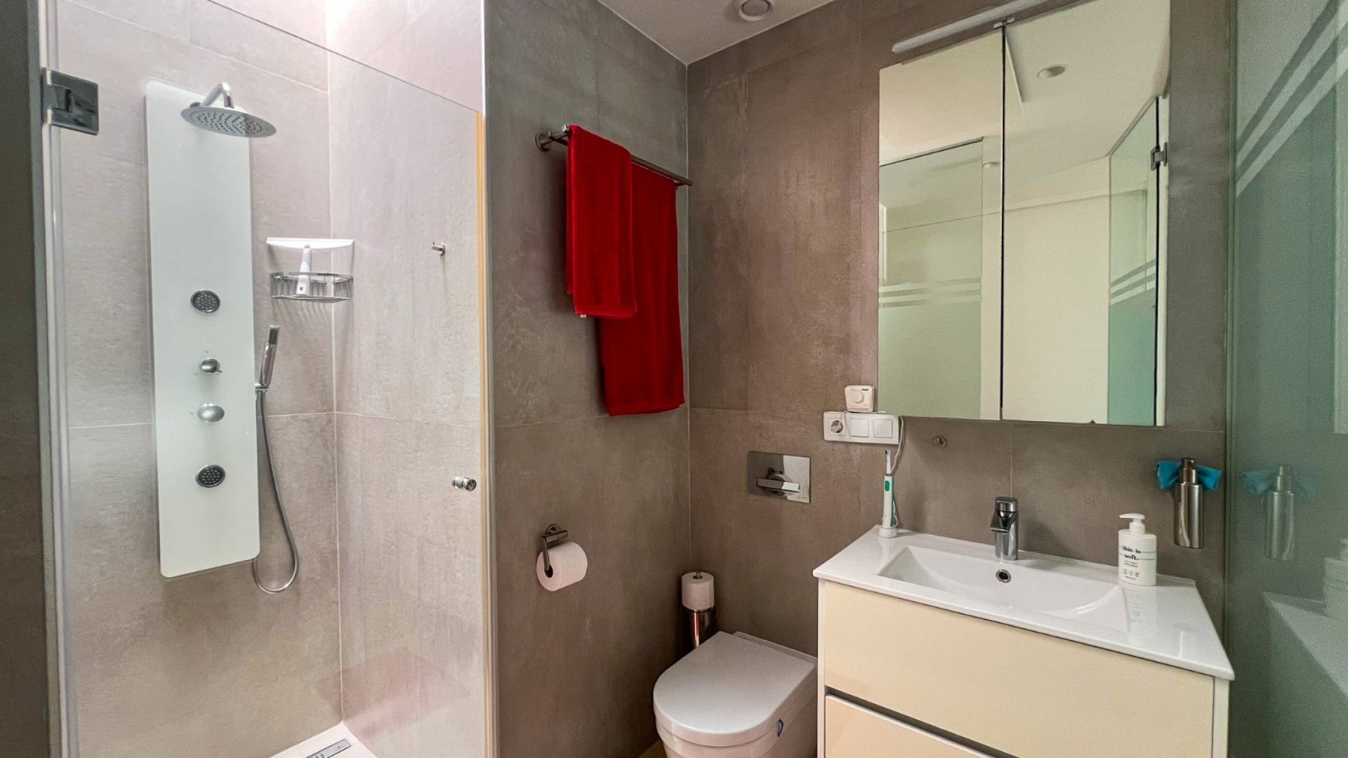 Second hand - Independent villa - San Miguel de Salinas