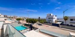 Second hand - Independent villa - San Miguel de Salinas