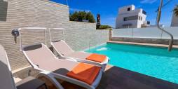 Second hand - Independent villa - San Miguel de Salinas