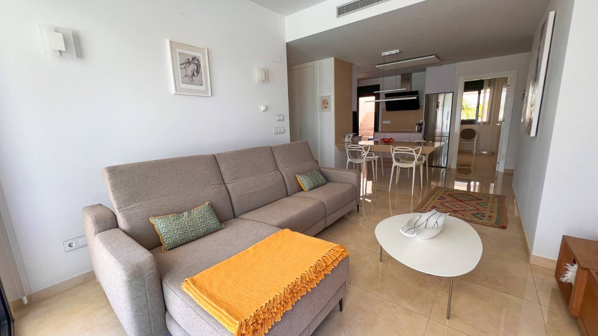 Second hand - Independent villa - San Miguel de Salinas