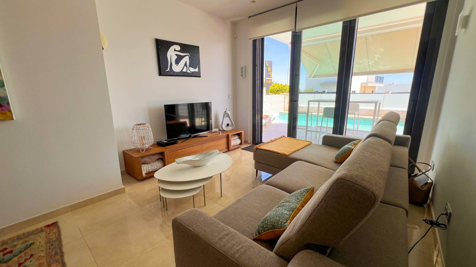 Second hand - Independent villa - San Miguel de Salinas
