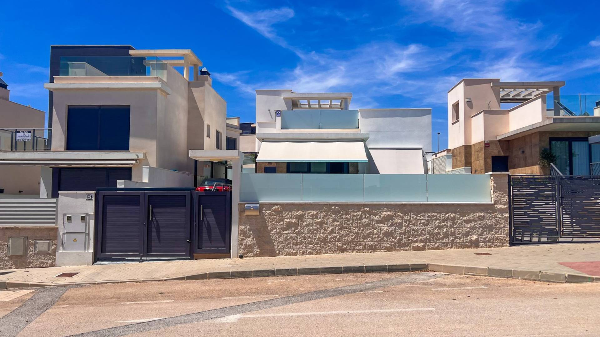 Second hand - Independent villa - San Miguel de Salinas