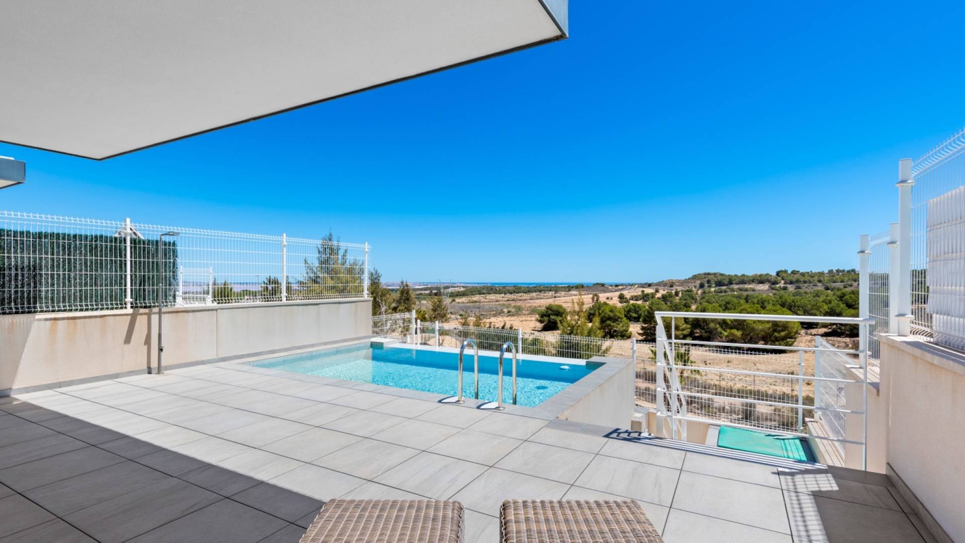 Second hand - Independent villa - San Miguel de Salinas