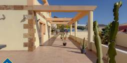 Second hand - Independent villa - Torrevieja - Aguas nuevas 2