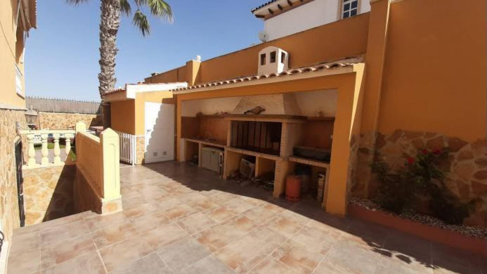 Second hand - Independent villa - Torrevieja - Aguas Nuevas