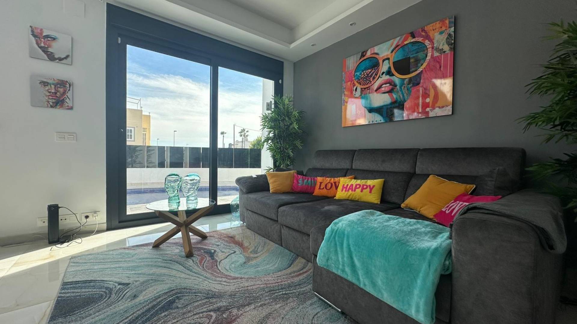 Second hand - Independent villa - Torrevieja - Cabo Cervera