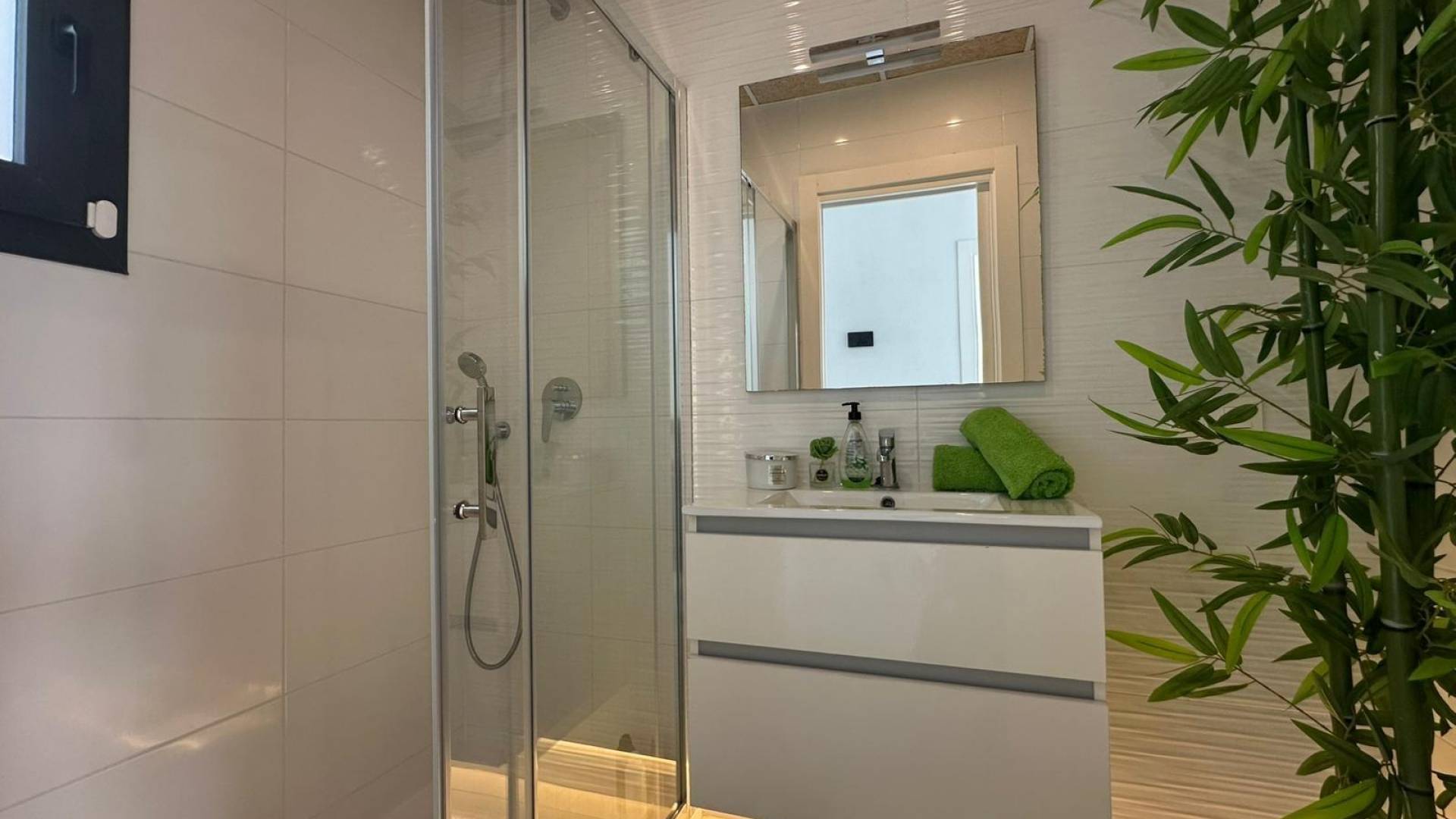 Second hand - Independent villa - Torrevieja - Cabo Cervera