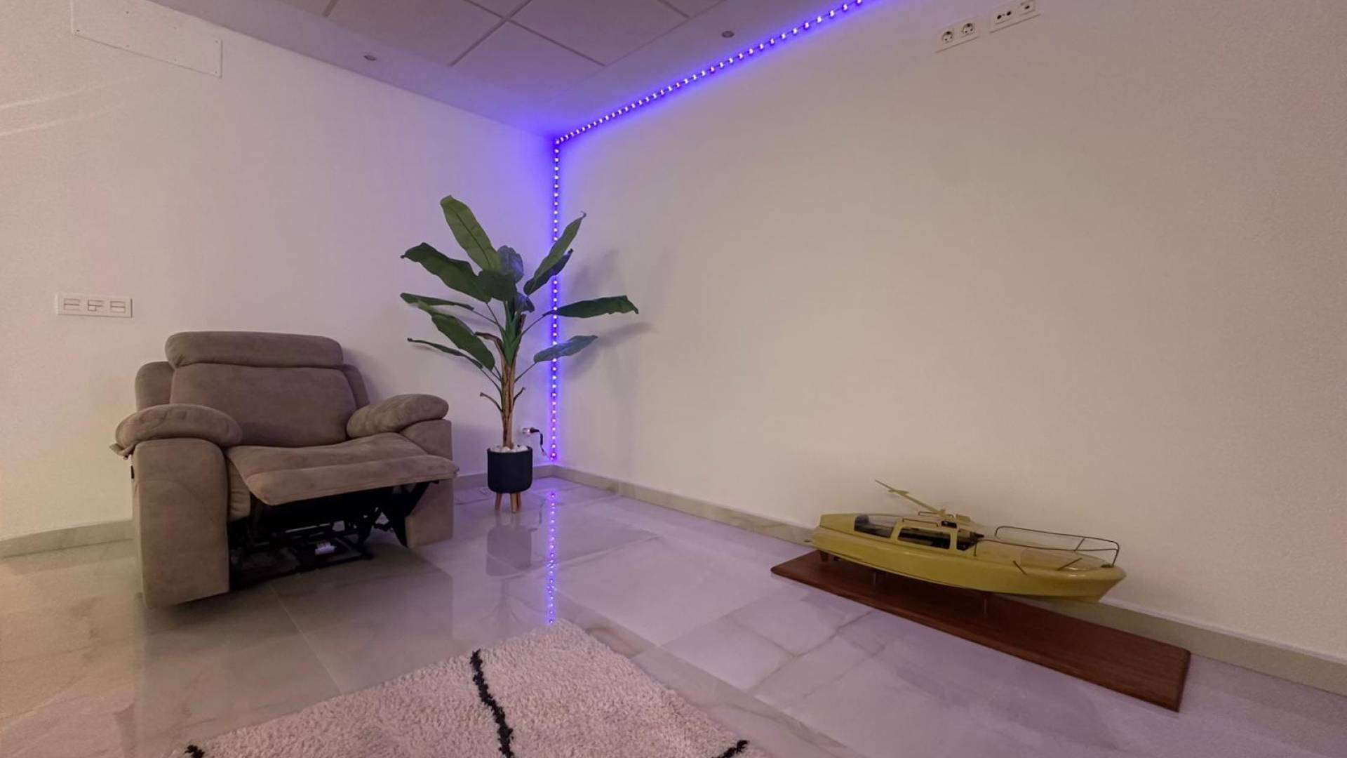 Second hand - Independent villa - Torrevieja - Cabo Cervera