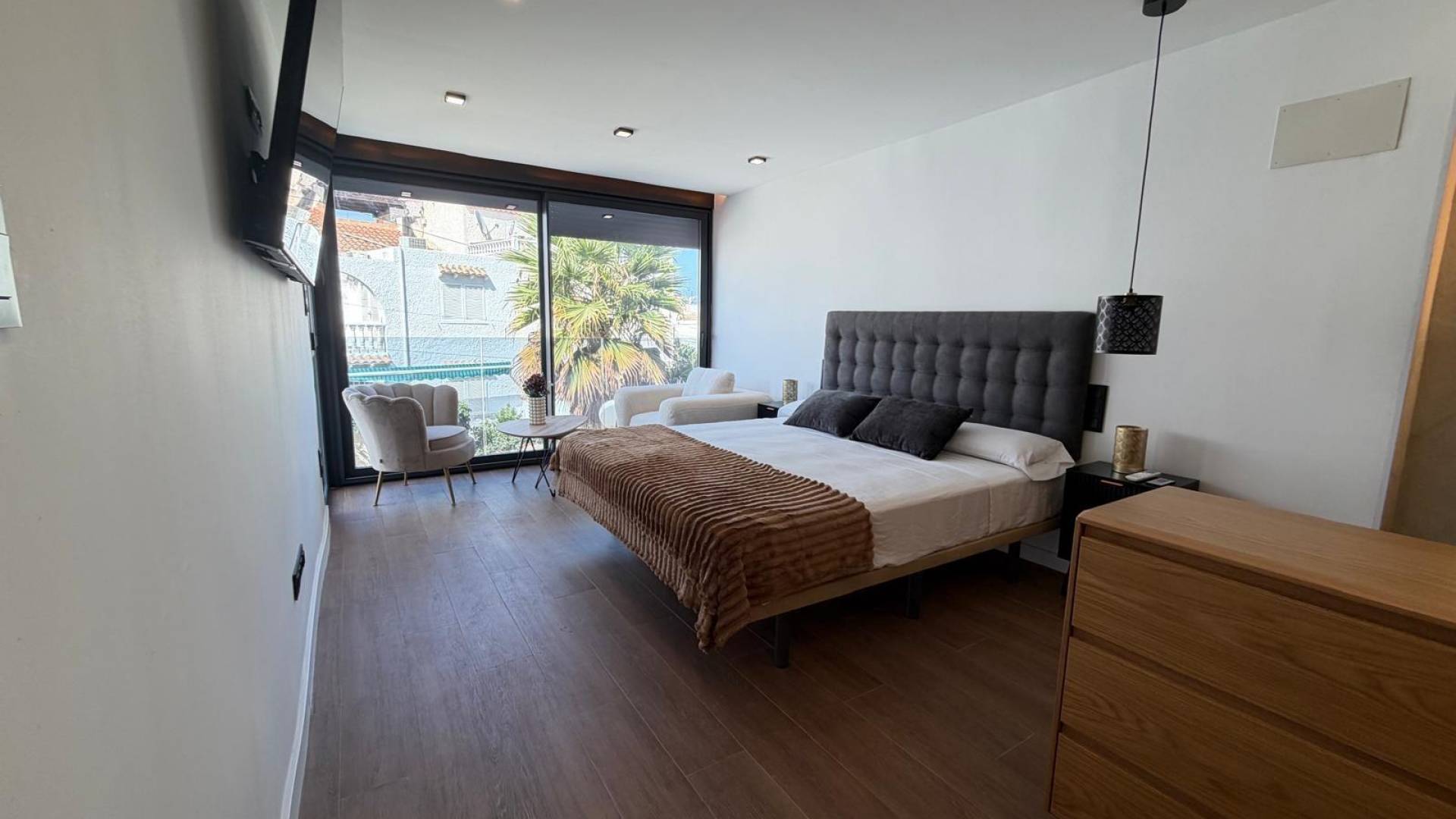 Second hand - Independent villa - Torrevieja - Calas blanca