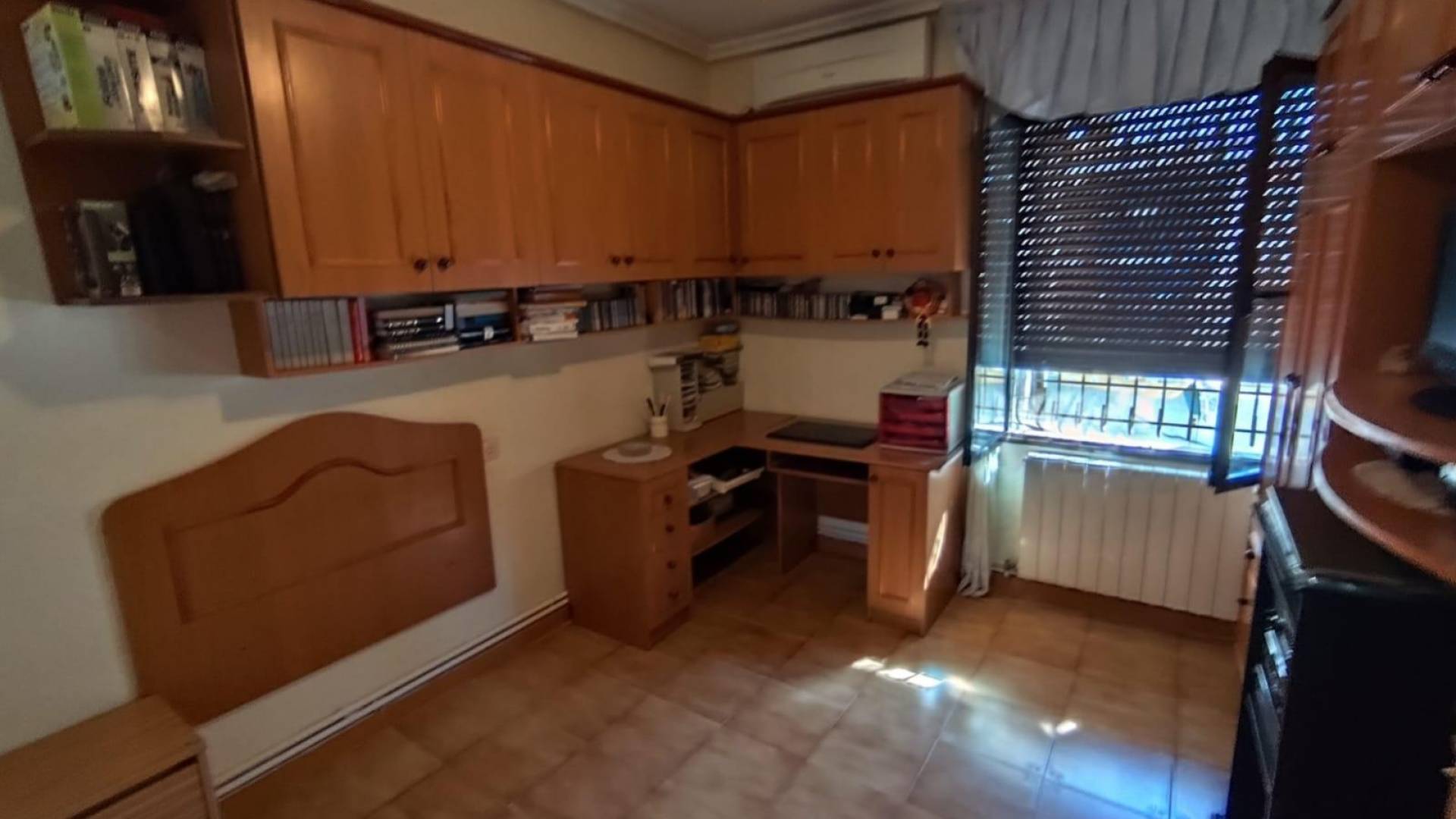 Second hand - Independent villa - Torrevieja - Center