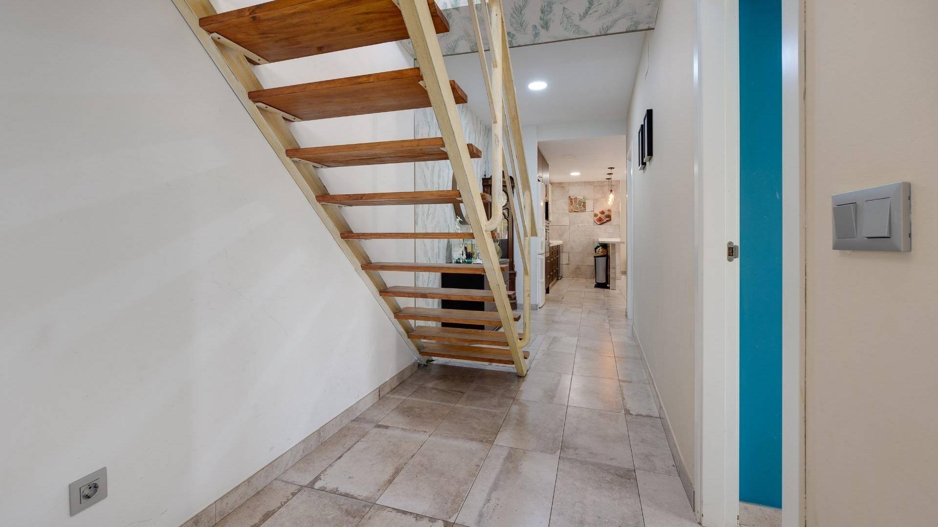 Second hand - Independent villa - Torrevieja - Centro