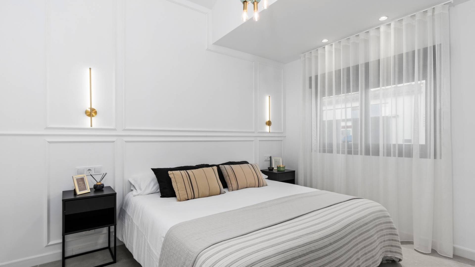 Second hand - Independent villa - Torrevieja - El Chaparral