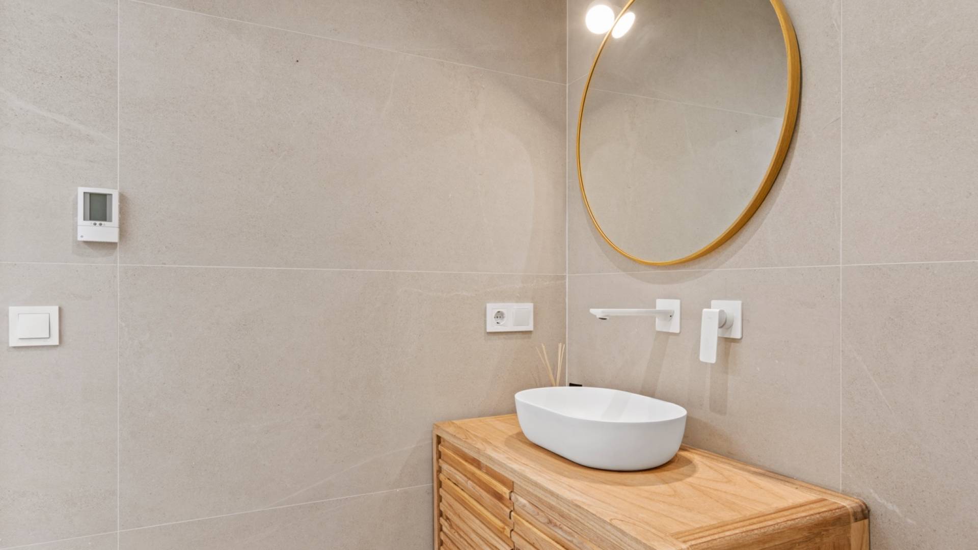 Second hand - Independent villa - Torrevieja - El Chaparral