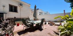Second hand - Independent villa - Torrevieja - El chaparral