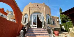 Second hand - Independent villa - Torrevieja - El chaparral
