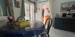 Second hand - Independent villa - Torrevieja - El chaparral