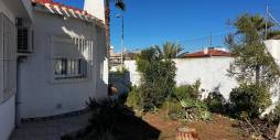 Second hand - Independent villa - Torrevieja - El chaparral