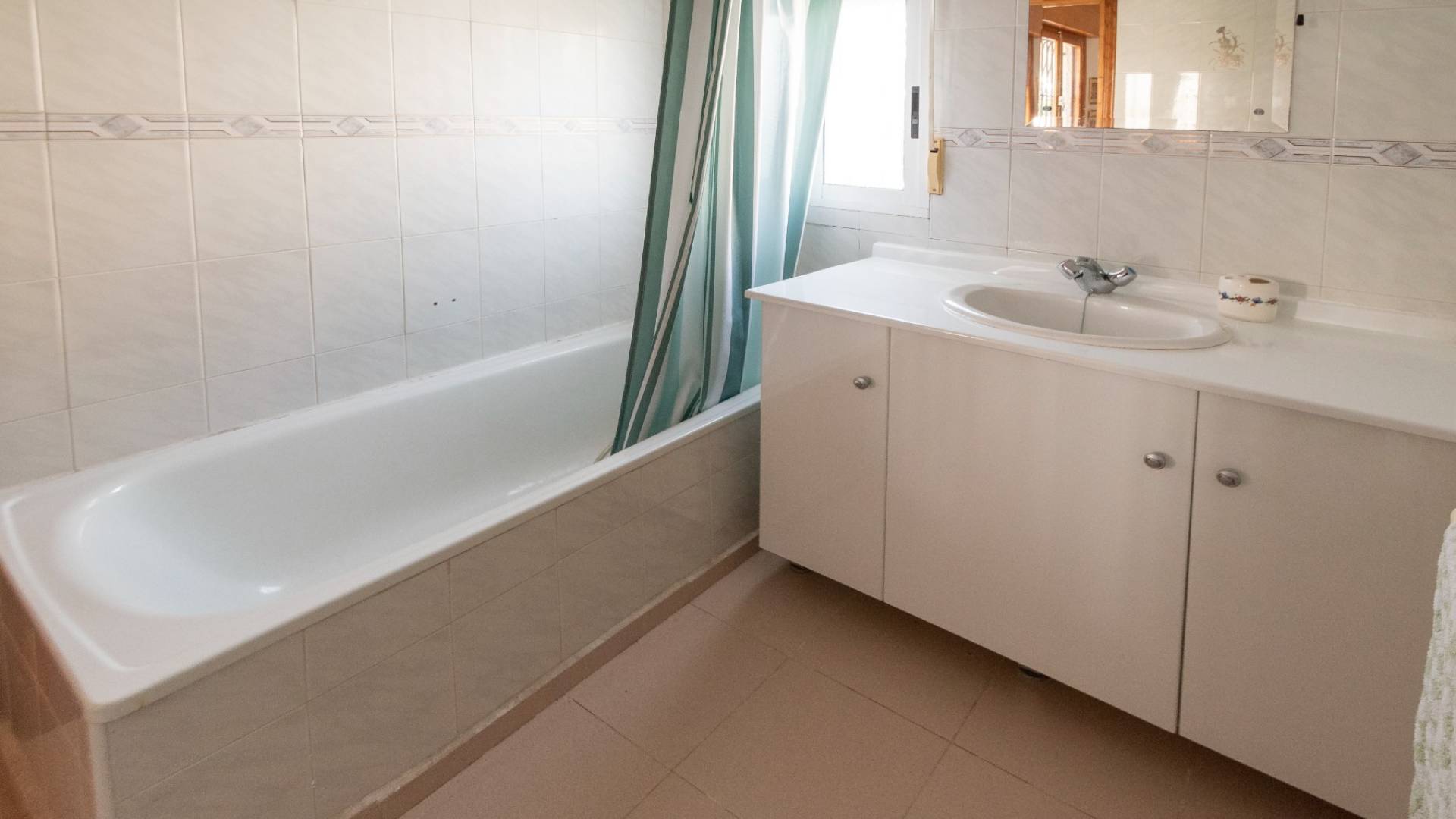 Second hand - Independent villa - Torrevieja - El Chaparral