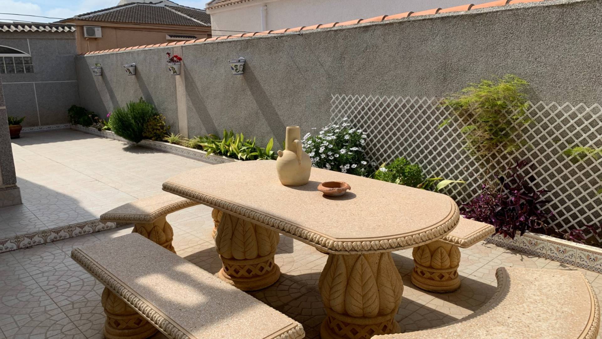 Second hand - Independent villa - Torrevieja - El Chaparral