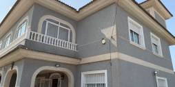 Second hand - Independent villa - Torrevieja - El Chaparral