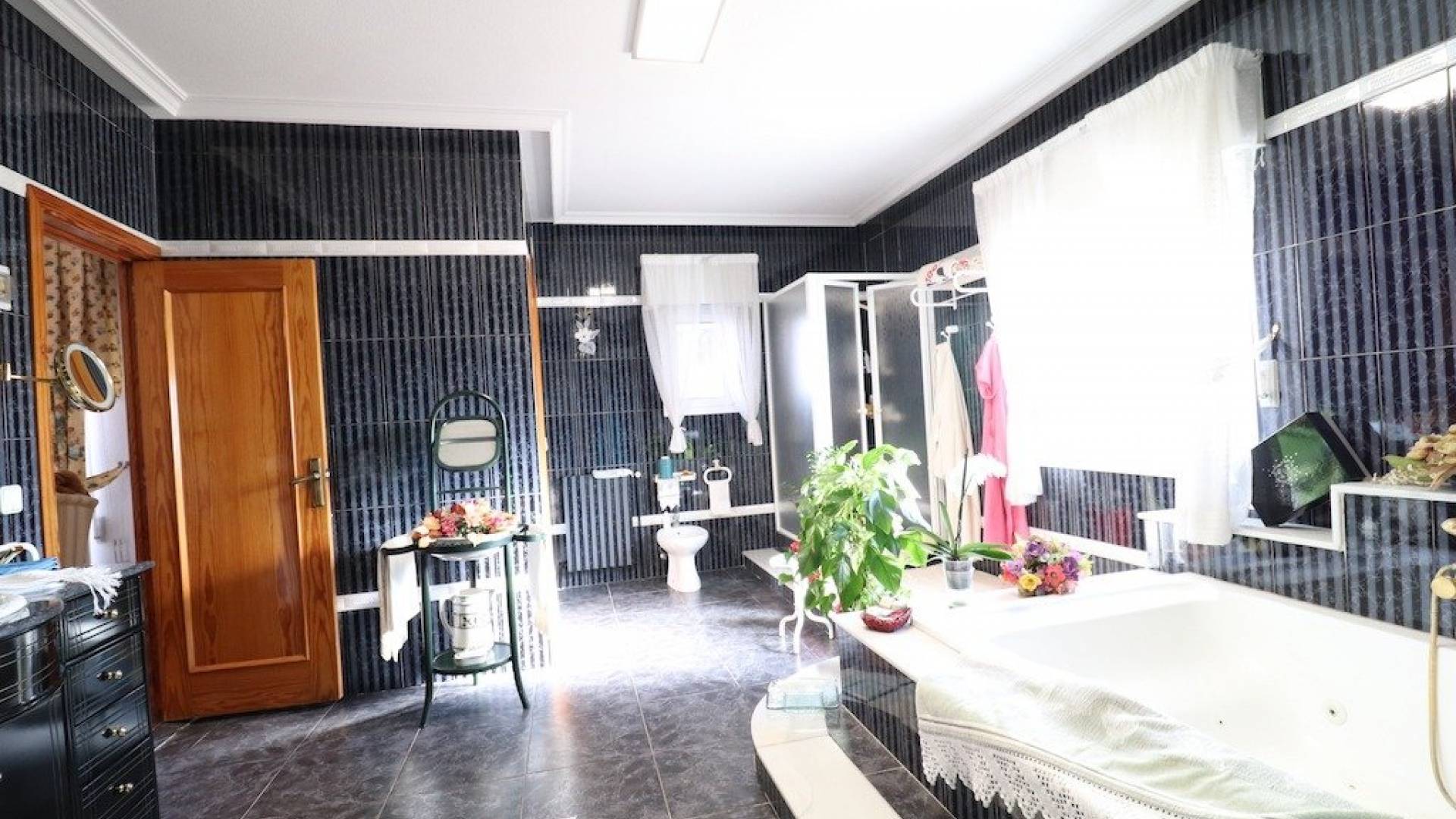 Second hand - Independent villa - Torrevieja - El Chaparral