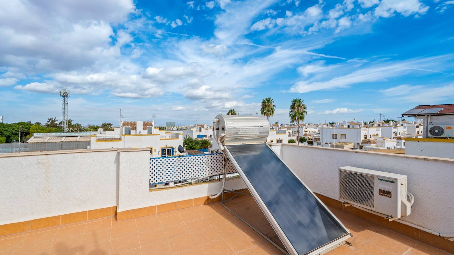 Second hand - Independent villa - Torrevieja - Habaneras