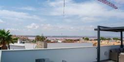 Second hand - Independent villa - Torrevieja - La Siesta - El Salado - Torreta