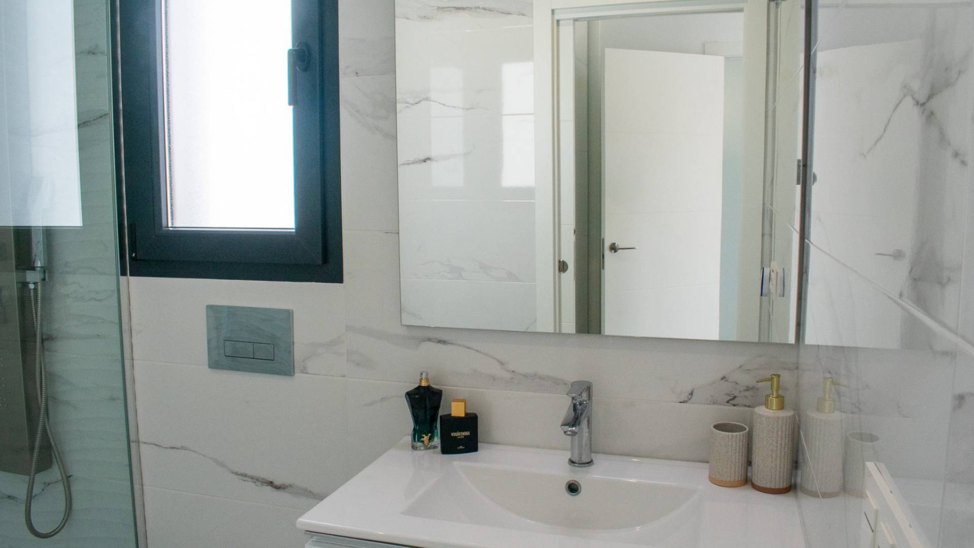 Second hand - Independent villa - Torrevieja - La Siesta - El Salado - Torreta