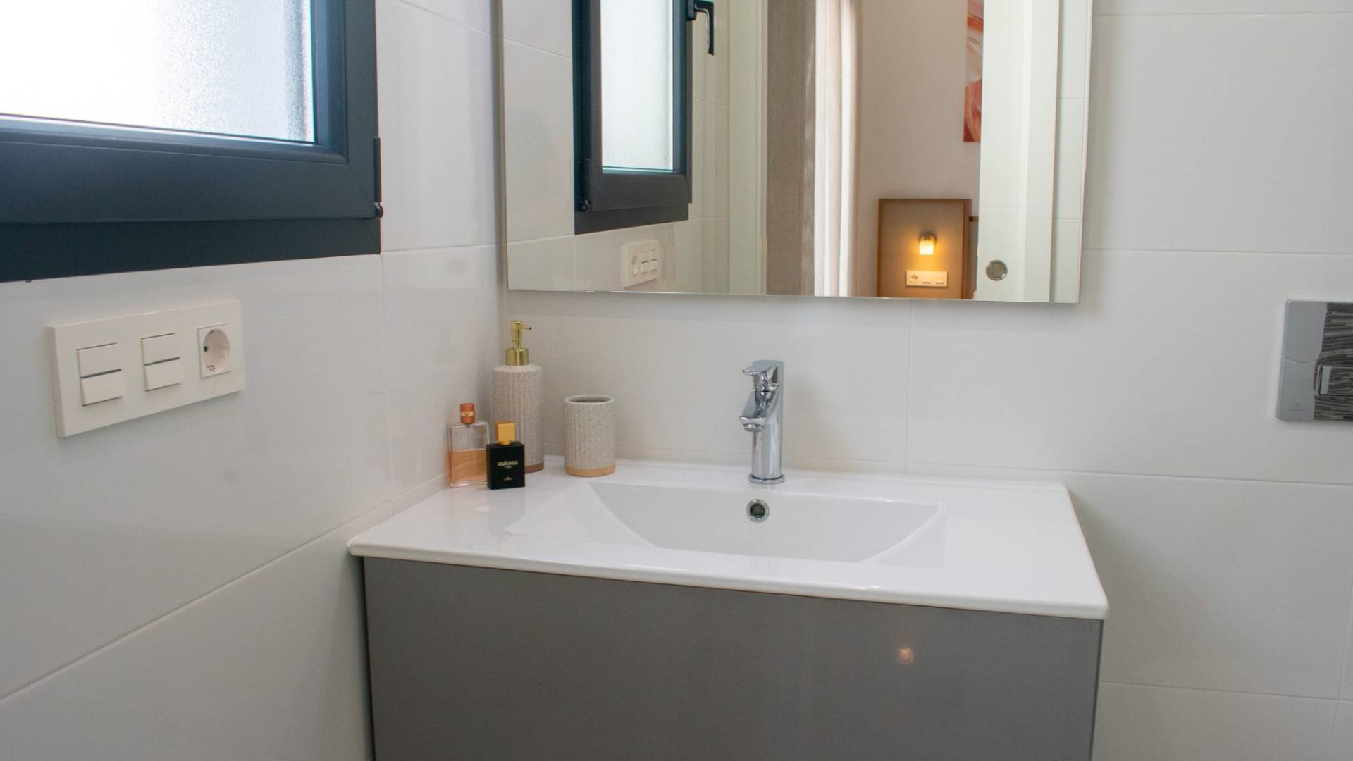 Second hand - Independent villa - Torrevieja - La Siesta - El Salado - Torreta