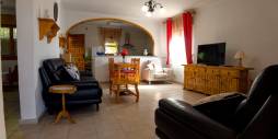 Second hand - Independent villa - Torrevieja - La Siesta