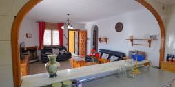 Second hand - Independent villa - Torrevieja - La Siesta