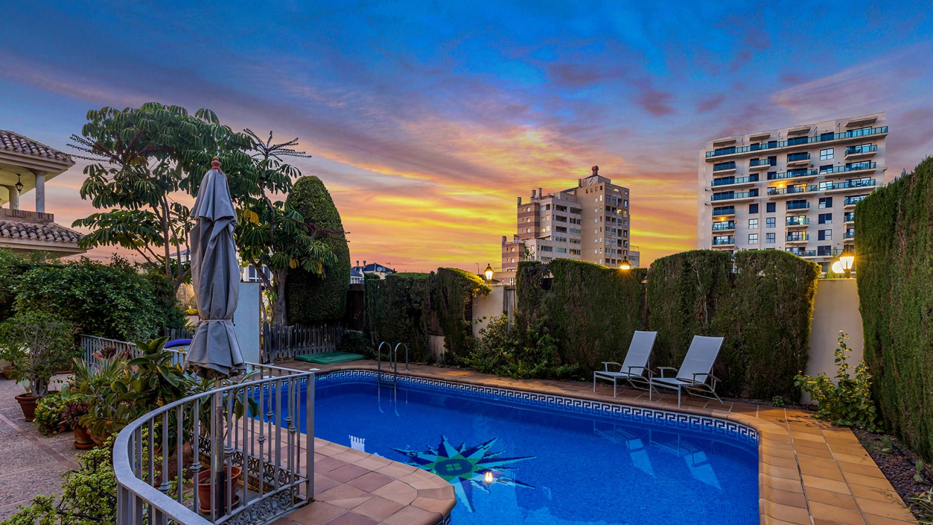 Second hand - Independent villa - Torrevieja - La veleta