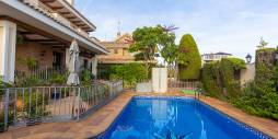 Second hand - Independent villa - Torrevieja - La veleta