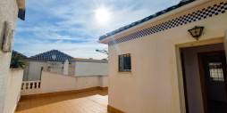 Second hand - Independent villa - Torrevieja - Los altos