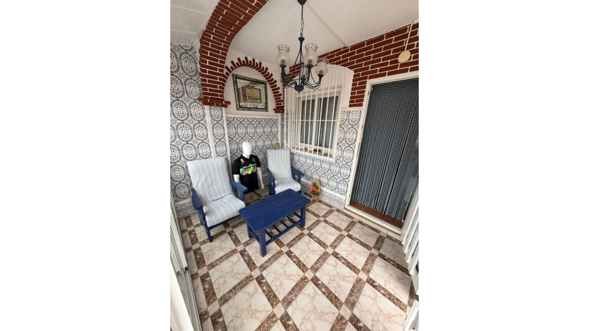 Second hand - Independent villa - Torrevieja - Los altos