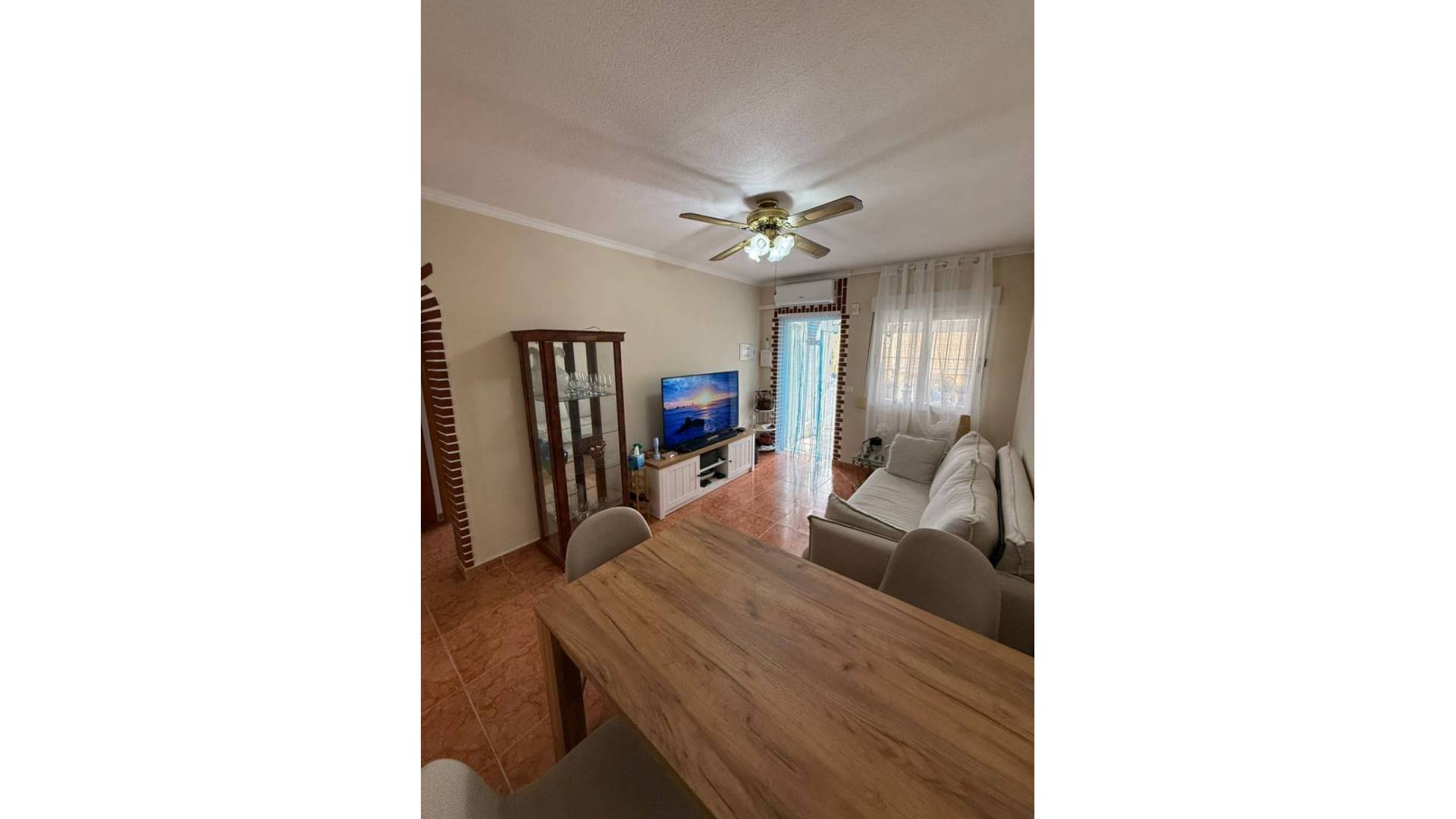 Second hand - Independent villa - Torrevieja - Los altos