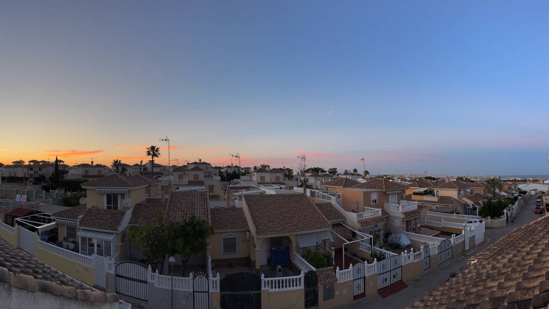 Second hand - Independent villa - Torrevieja - Los altos