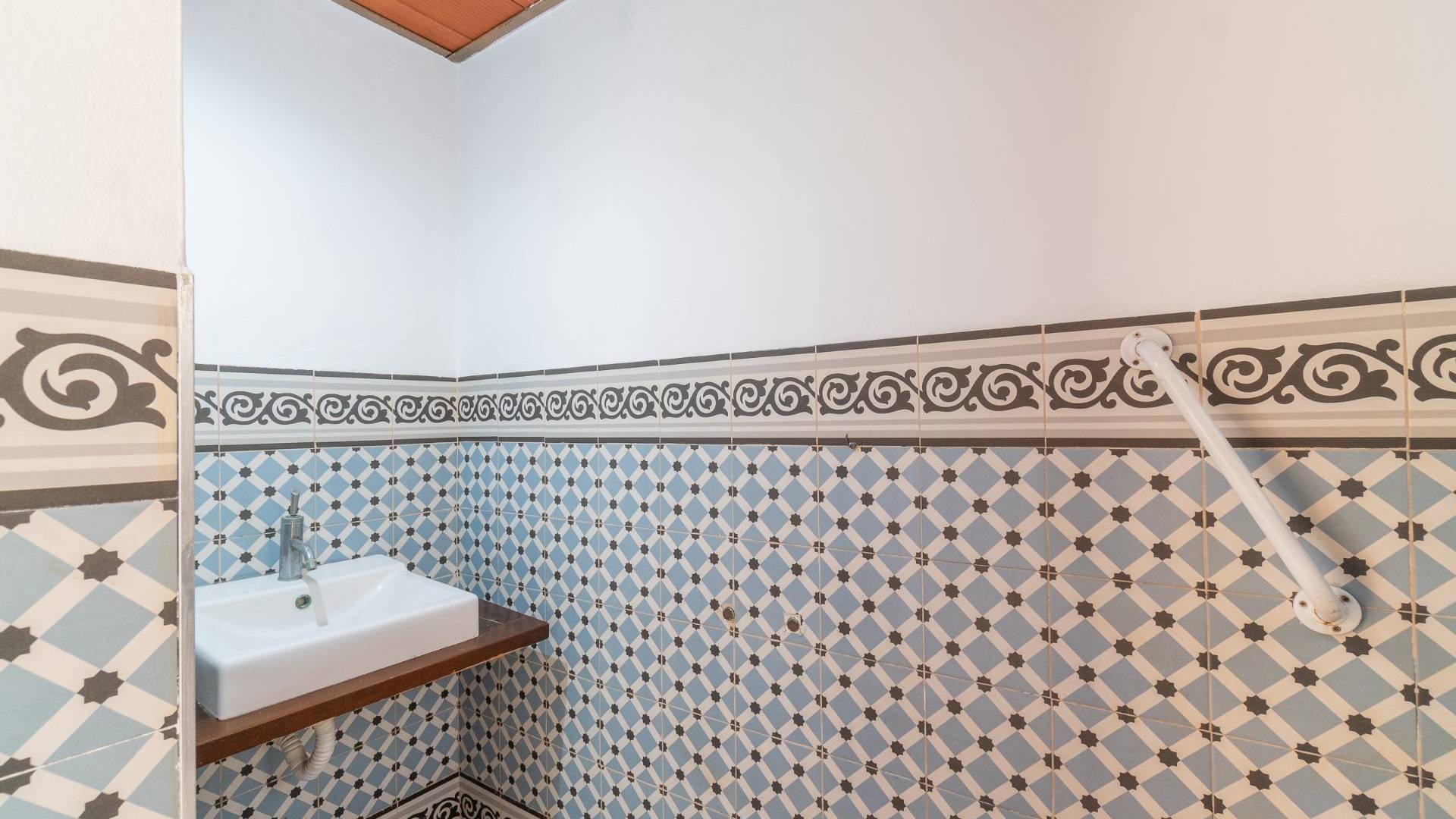 Second hand - Independent villa - Torrevieja - Los altos