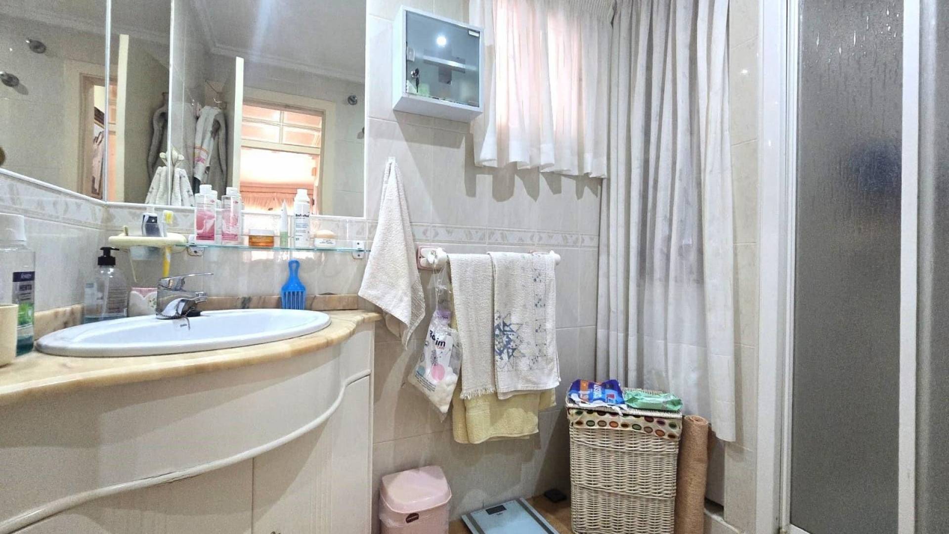 Second hand - Independent villa - Torrevieja - Los Balcones - Los Altos del Edén