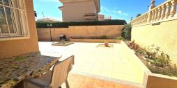 Second hand - Independent villa - Torrevieja - Los Balcones - Los Altos del Edén