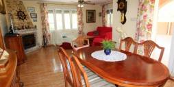 Second hand - Independent villa - Torrevieja - Los balcones