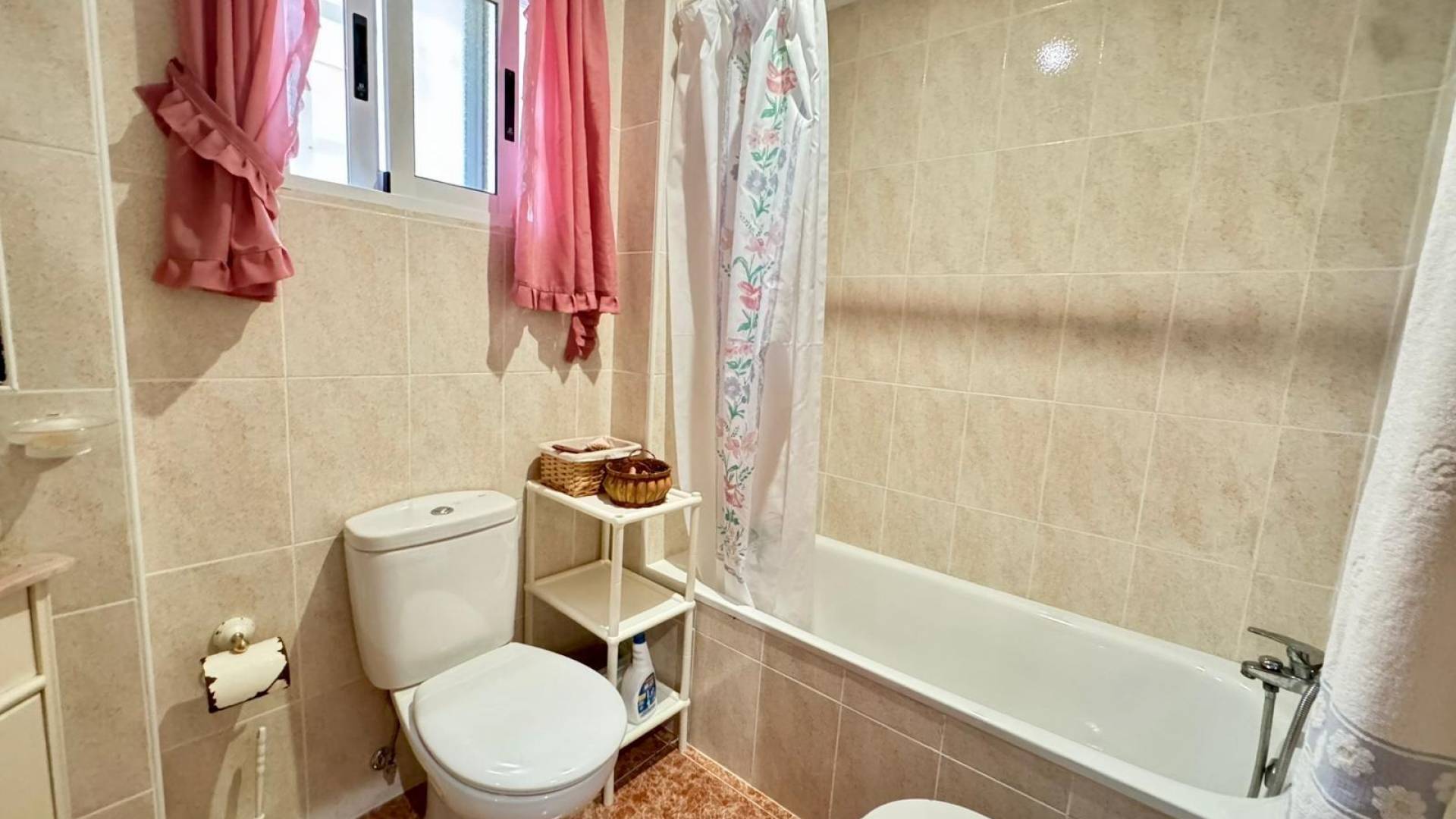 Second hand - Independent villa - Torrevieja - Los balcones