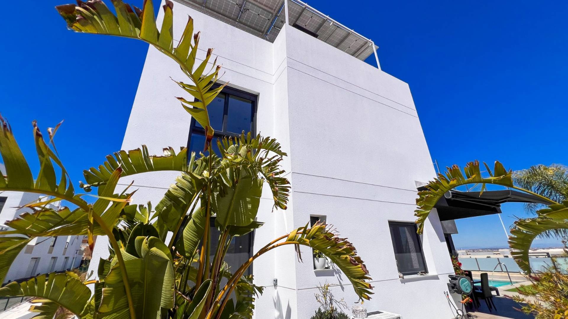 Second hand - Independent villa - Torrevieja - Los Balcones