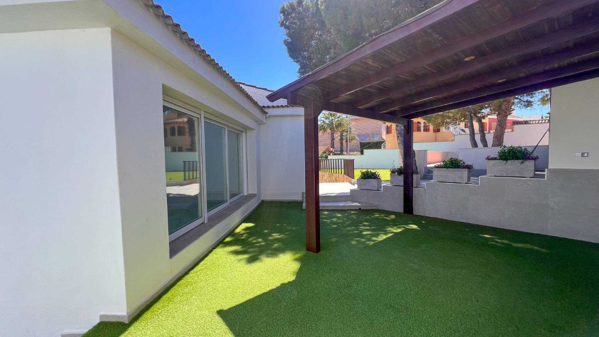 Second hand - Independent villa - Torrevieja - Los Balcones