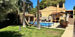 Second hand - Independent villa - Torrevieja - Los Balcones