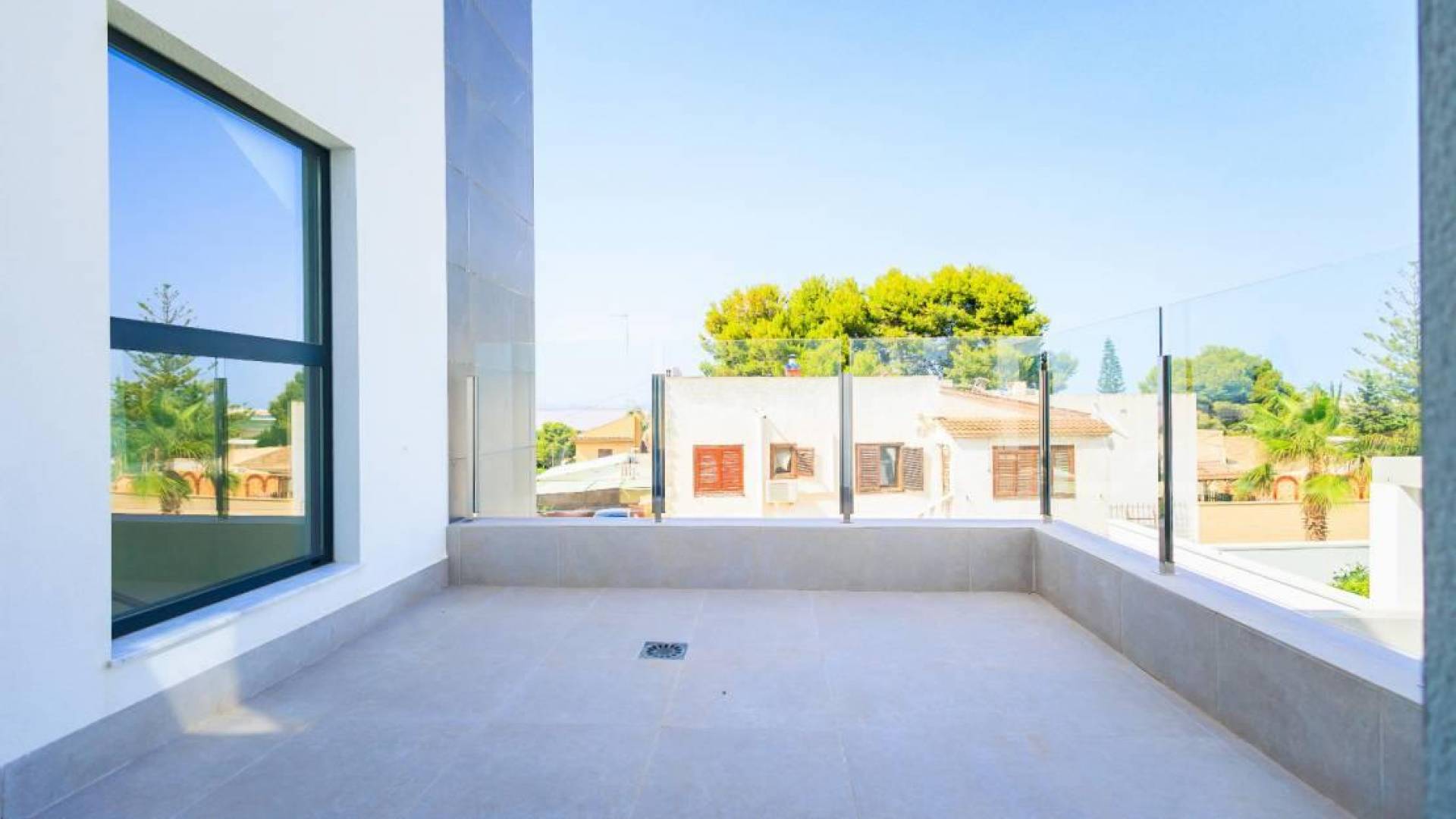Second hand - Independent villa - Torrevieja - Los balcones