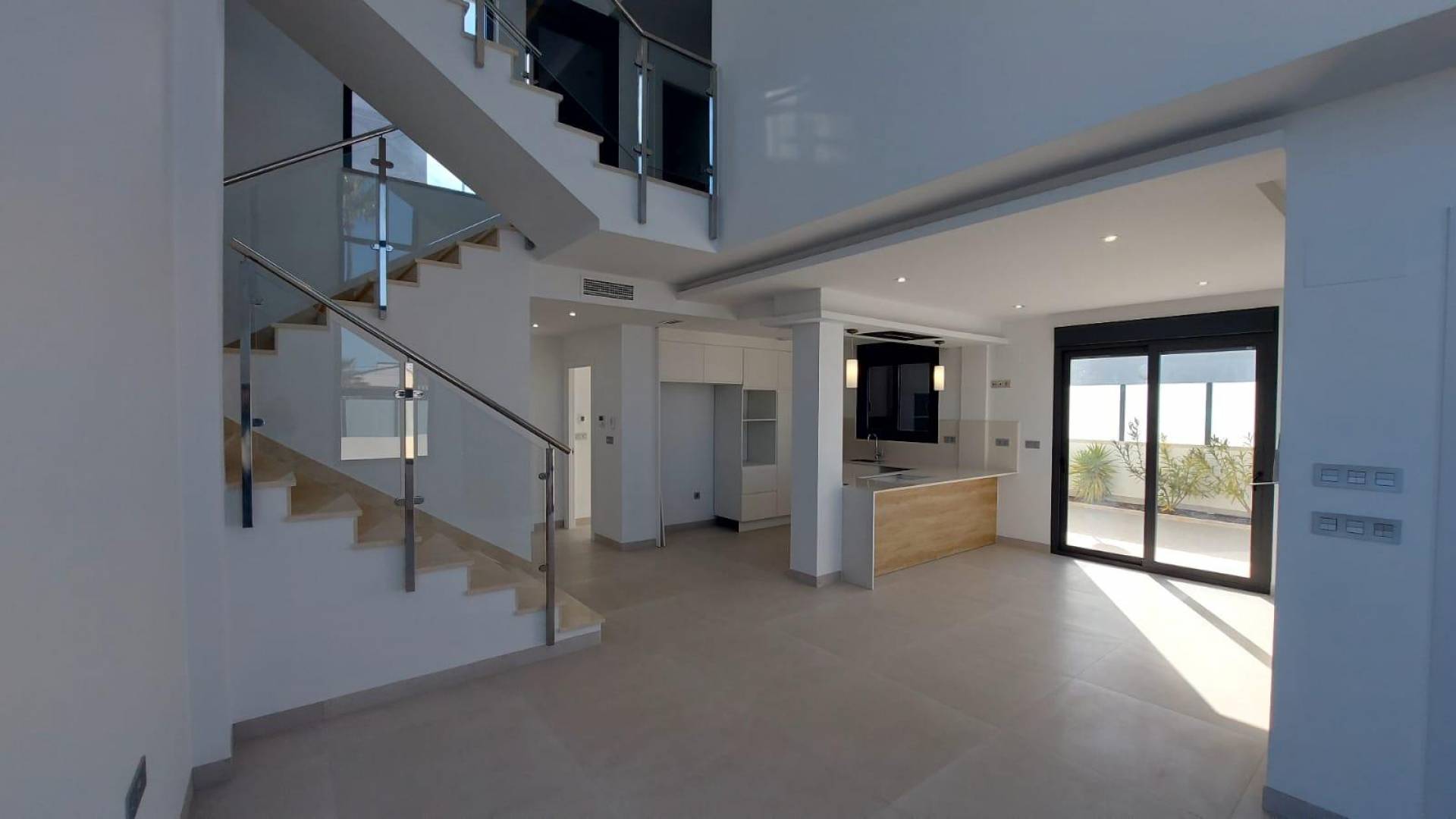Second hand - Independent villa - Torrevieja - Los balcones