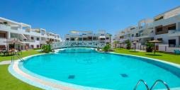 Second hand - Independent villa - Torrevieja - Los balcones