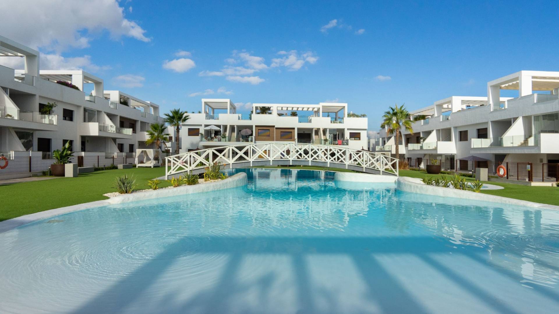 Second hand - Independent villa - Torrevieja - Los balcones